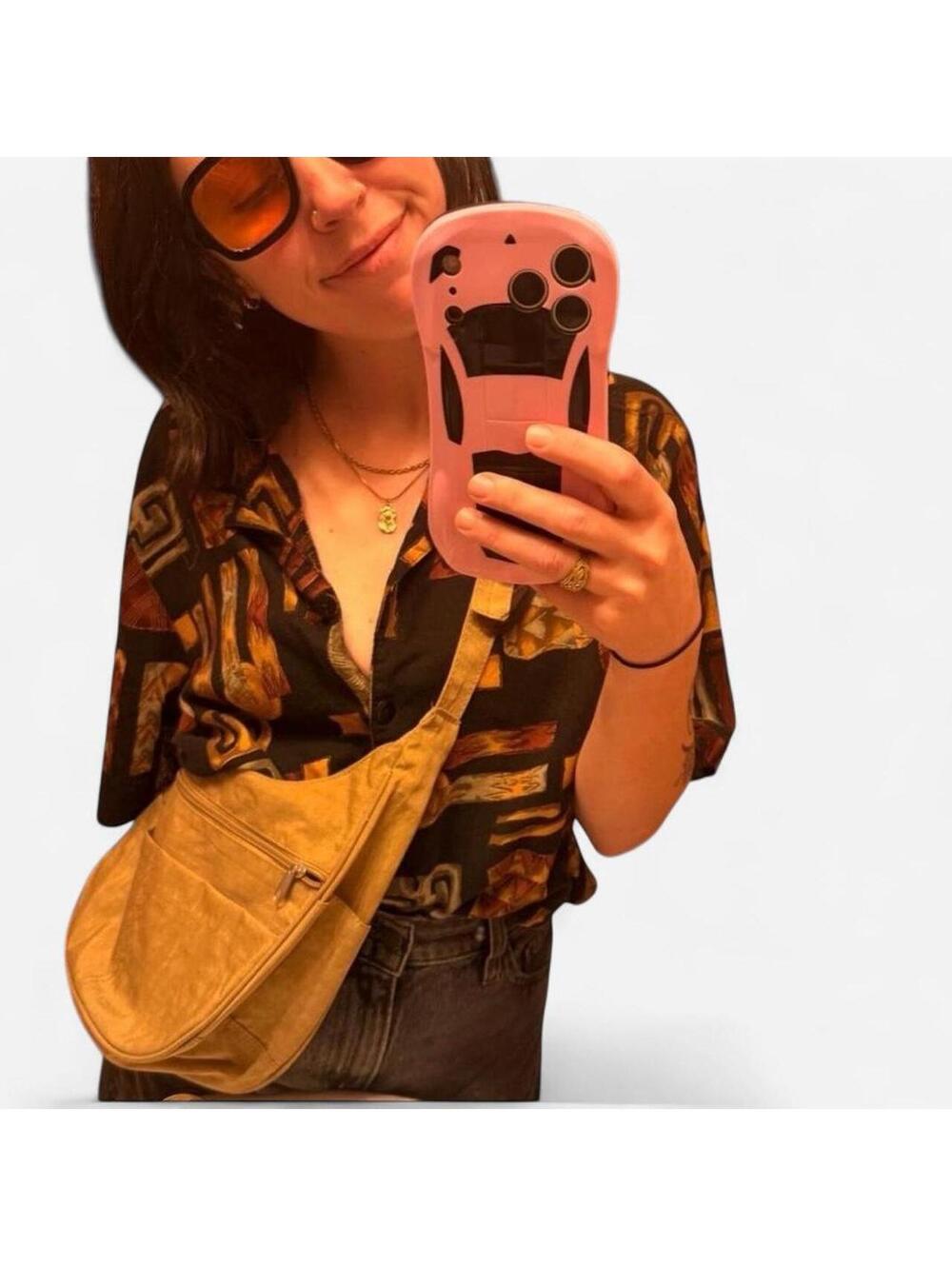 American Vintage Women's Tan and Brown Bag